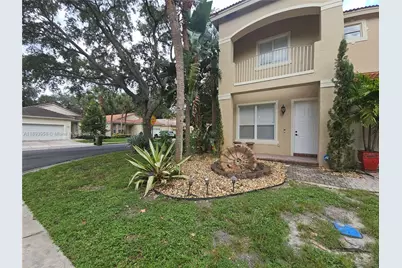 1768 NW 78th Ave, Pembroke Pines, FL 33024 - Photo 1
