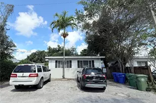 337 NE 57th St, Miami, FL 33137 - Photo 1