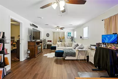 702 50th St #1, West Palm Beach, FL 33407 - Photo 1