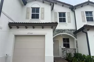 2546 SE 27th Dr, Homestead, FL 33035 - Photo 1