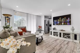 9310 Fontainebleau Blvd, Miami, FL 33172 - Photo 1