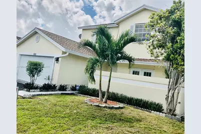1010 SW 99th Ave #-, Pembroke Pines, FL 33025 - Photo 1