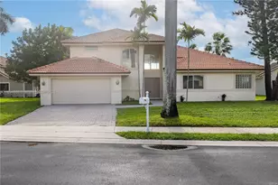 1361 SW 104th Ave, Pembroke Pines, FL 33025 - Photo 1