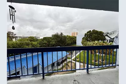 9460 Fontainebleau Blvd #421, Miami, FL 33172 - Photo 1