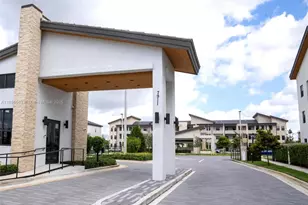 7855 NW 104th Ave, Doral, FL 33178 - Photo 1