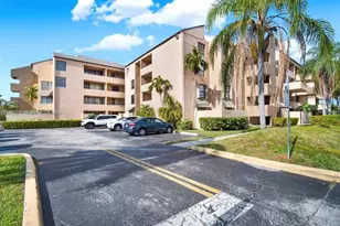 10500 SW 108th Ave, Miami, FL 33176 - Photo 1