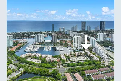 19555 E Country Club Dr #8308, Aventura, FL 33180 - Photo 1