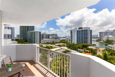 1621 Bay Rd #906, Miami Beach, FL 33139 - Photo 1