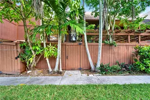 6415 SW 116th Pl, Miami, FL 33173 - Photo 1