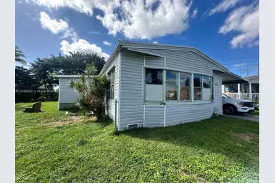 21870 NW 1st St #H, Pembroke Pines, FL 33029 - Photo 1