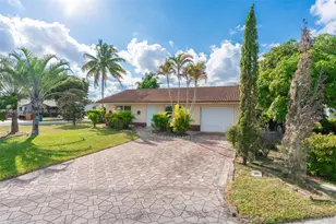 7305 NW 95th Way, Tamarac, FL 33321 - Photo 1