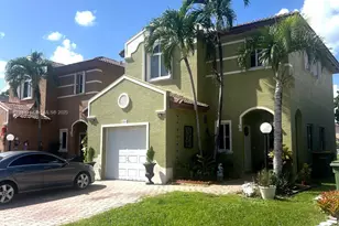 1064 NE 41st Ave, Homestead, FL 33033 - Photo 1