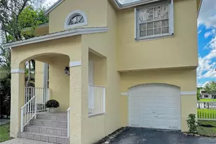 11976 NW 12th St, Pembroke Pines, FL 33026 - Photo 1