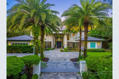 6831 SW 106th St, Pinecrest, FL 33156 - Photo 1