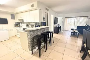 9645 NW 1st Ct, Pembroke Pines, FL 33024 - Photo 1