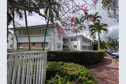 6930 Rue Vendome #4, Miami Beach, FL 33141 - Photo 1