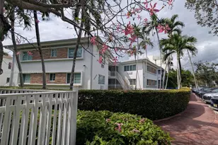 6930 Rue Vendome, Miami Beach, FL 33141 - Photo 1