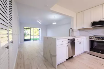 5550 Lakeside Dr #104, Margate, FL 33063 - Photo 1