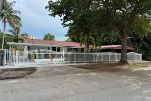 470 NE 127th St, North Miami, FL 33161 - Photo 1