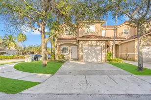 21455 SW 86th Pl, Cutler Bay, FL 33189 - Photo 1