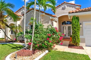 341 SW 184th Terrace, Pembroke Pines, FL 33029 - Photo 1