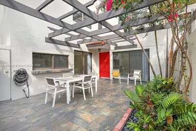 4732 SW 67th Ave #K7, Miami, FL 33155 - Photo 1