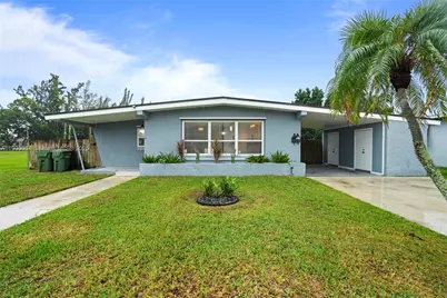 44 NW 19th St #1, Homestead, FL 33030 - Photo 1