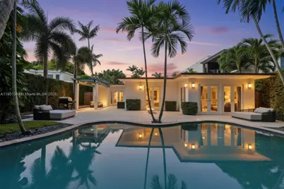 5055 N Bay Rd, Miami Beach, FL 33140 - Photo 1