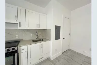 1201 Pennsylvania Ave #208, Miami Beach, FL 33139 - Photo 1