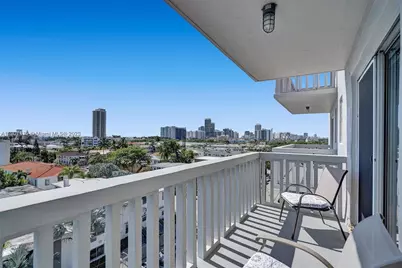 7620 Carlyle Ave #703, Miami Beach, FL 33141 - Photo 1