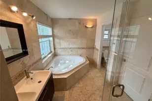 159 Cameron Ct, Weston, FL 33326 - Photo 8