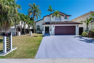 21023 SW 85th Pass, Cutler Bay, FL 33189 - Photo 1