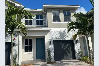 17183 SW 2nd Cir #17183, Pembroke Pines, FL 33027 - Photo 1