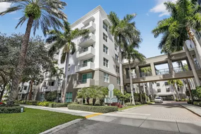 2421 NE 65th St #508, Fort Lauderdale, FL 33308 - Photo 1