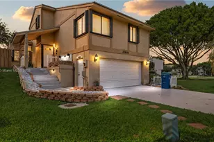 21808 SW 99th Ave, Cutler Bay, FL 33190 - Photo 1