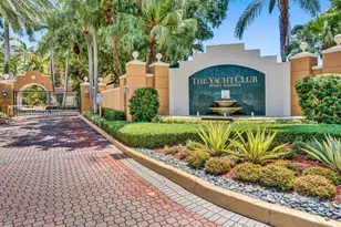 19655 E Country Club Dr, Aventura, FL 33180 - Photo 1
