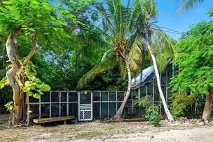 103 Tree Ln, Tavernier, FL 33070 - Photo 1