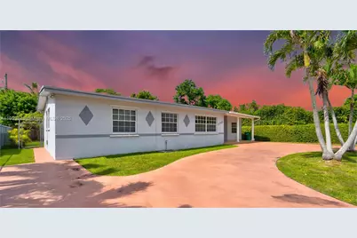 3240 SW 104th Ave, Miami, FL 33165 - Photo 1