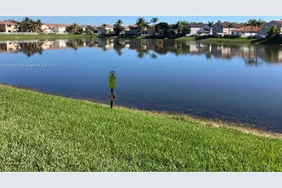 1275 Yellowheart Way #1275, Hollywood, FL 33019 - Photo 1