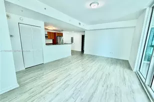 300 S Biscayne Blvd, Miami, FL 33131 - Photo 1