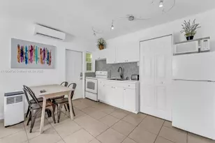 1639 Hayes St, Hollywood, FL 33020 - Photo 1