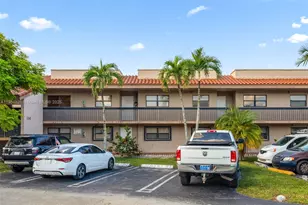 330 W Park Dr, Miami, FL 33172 - Photo 1