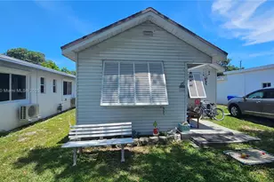 1209 N 17th Ct, Hollywood, FL 33020 - Photo 1