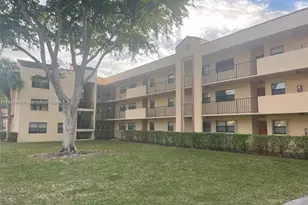 3252 Foxcroft Rd, Miramar, FL 33025 - Photo 1