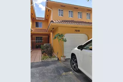 7510 NW 175th St #7510, Hialeah, FL 33015 - Photo 1