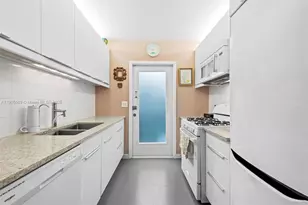 823 Jefferson Ave, Miami Beach, FL 33139 - Photo 1