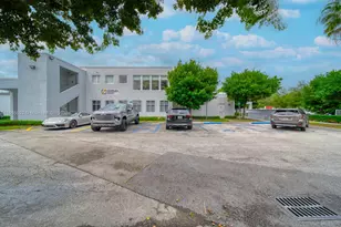 7500 NW 52nd St, Miami, FL 33166 - Photo 1