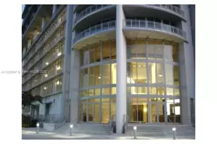 690 SW 1st Ct, Miami, FL 33130 - Photo 1