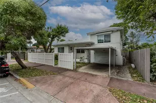 7830 Hawthorne Ave, Miami Beach, FL 33141 - Photo 1