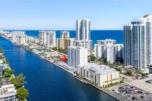3000 S Ocean Dr, Hollywood, FL 33019 - Photo 1
